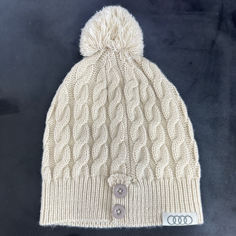 Audi Crème Cable Knit Beanie with Pom-Pom